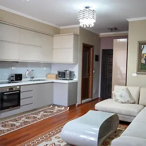  Appartement Lovely In The Heart Of
