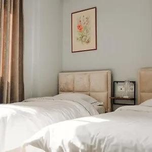  Hotel Urban